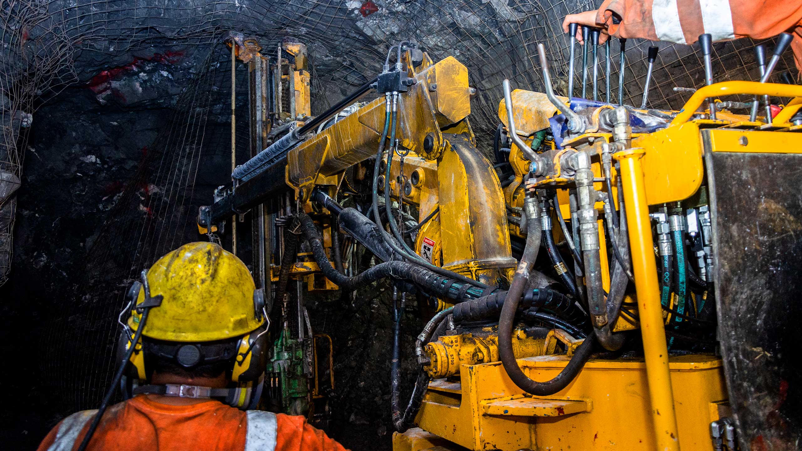 Roof Drilling and Bolting in an Underground Mine